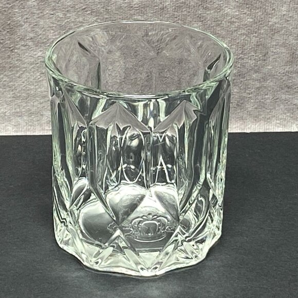 Crown Royal Clear Whiskey Glass with Diamond Cut Design and Crowns - Picture 1 of 10